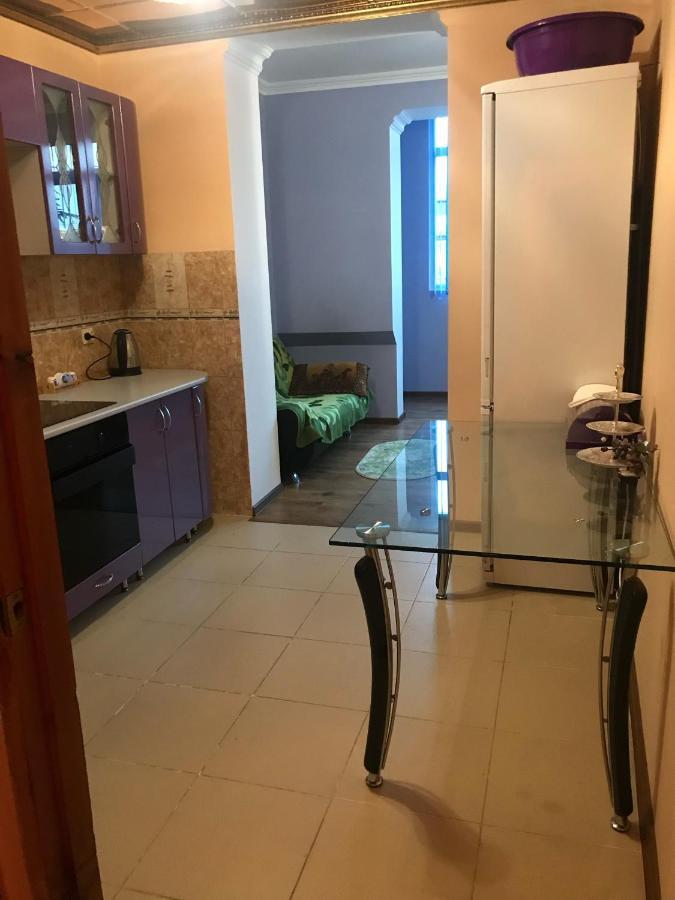 Mini Hotel Amra Піцунда Екстер'єр фото